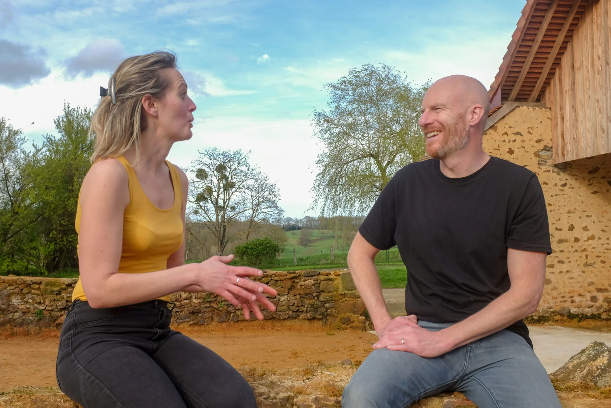 Online life and business coach Steve Gillson talking with client 